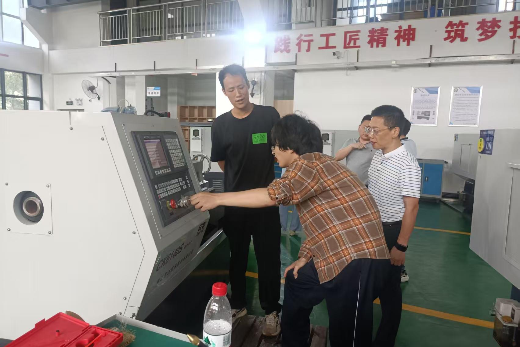 William威廉官网